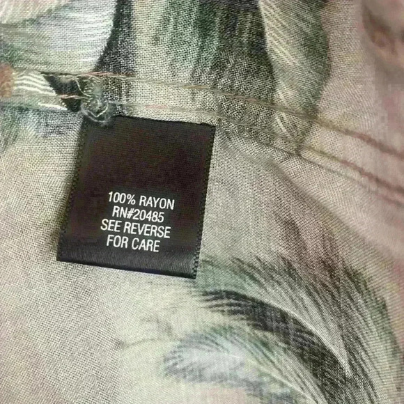 CROFT & BARROW BUTTON DOWN PALM TREES HAWAIIAN SHORT SLEEVED SHIRT GREEN M - Picture 4 of 4